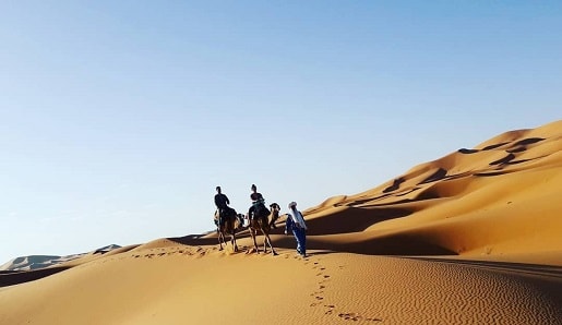 A week retreat Morocco desert